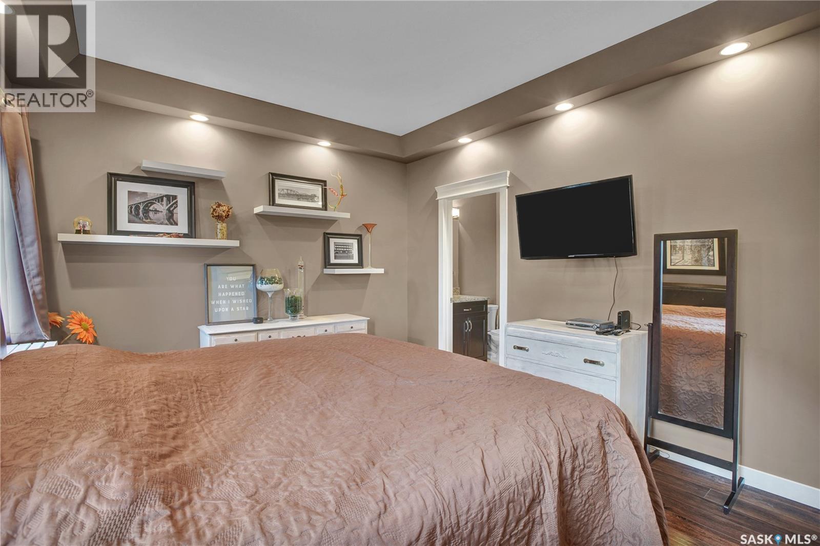 424 Lyle Crescent, Warman, Saskatchewan  S0K 4S1 - Photo 13 - SK024028