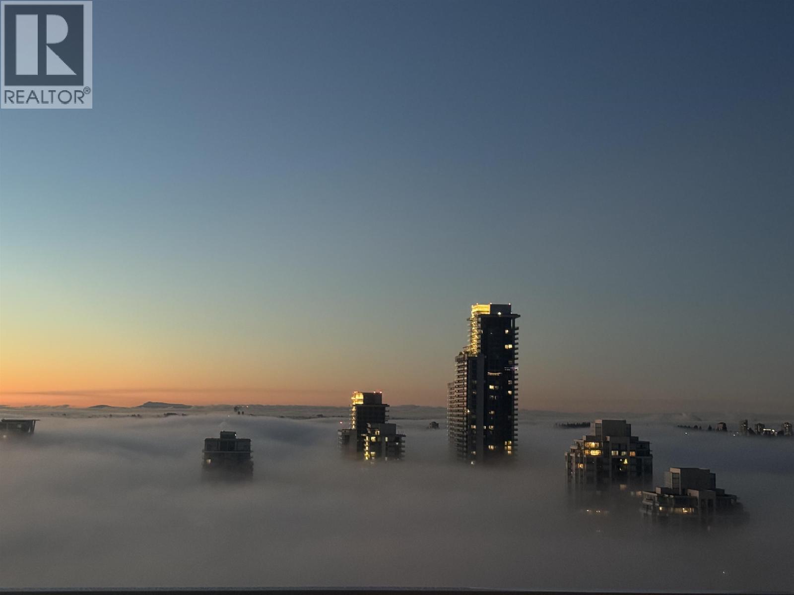 2802/03 652 Whiting Way, Coquitlam, British Columbia  V3J 0K3 - Photo 4 - R3067345