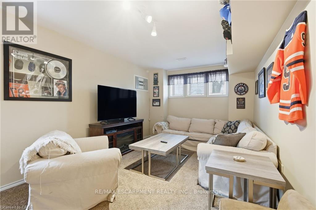 29 Strong Court, Brantford, Ontario  N3R 7Y4 - Photo 34 - X12546174