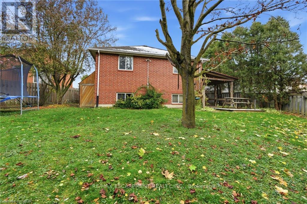 29 Strong Court, Brantford, Ontario  N3R 7Y4 - Photo 45 - X12546174