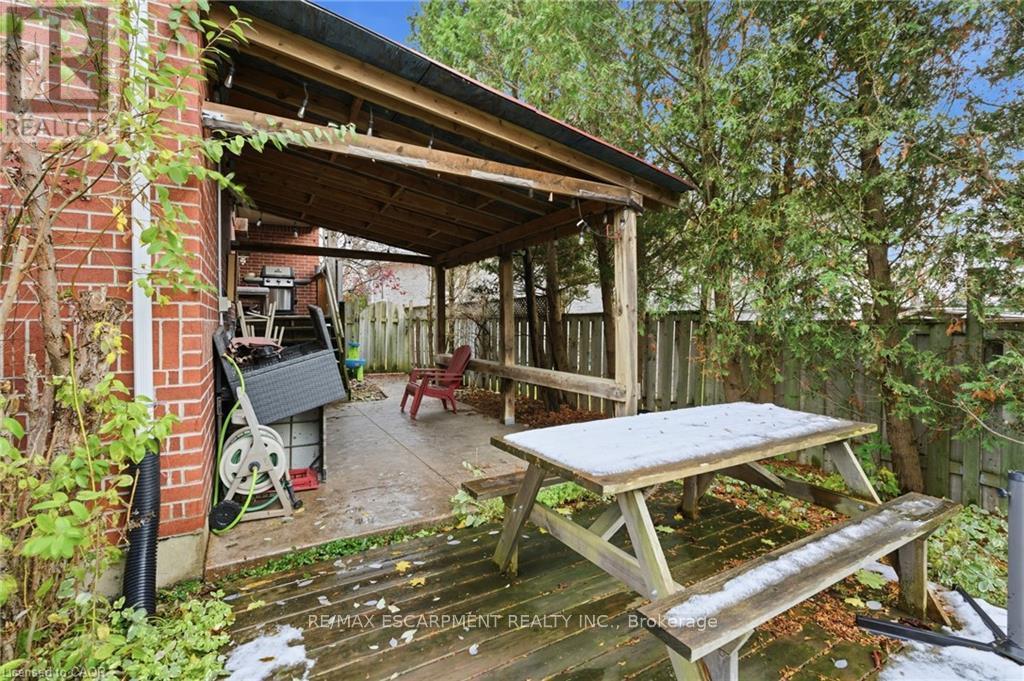 29 Strong Court, Brantford, Ontario  N3R 7Y4 - Photo 47 - X12546174