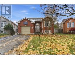 29 STRONG COURT, Brantford, Ontario