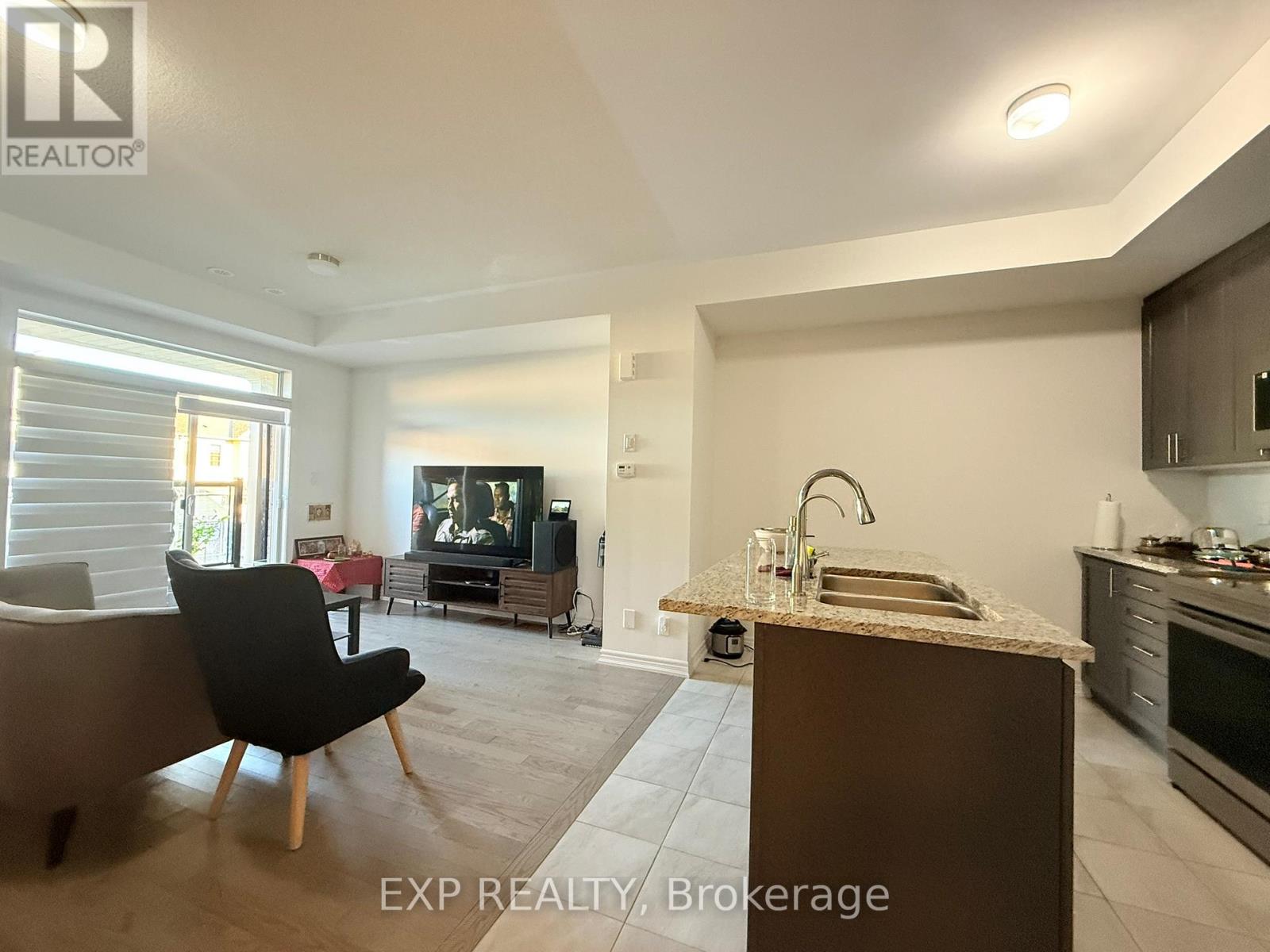 1071 Lockie Drive, Oshawa, Ontario  L1L 0R9 - Photo 10 - E12546264