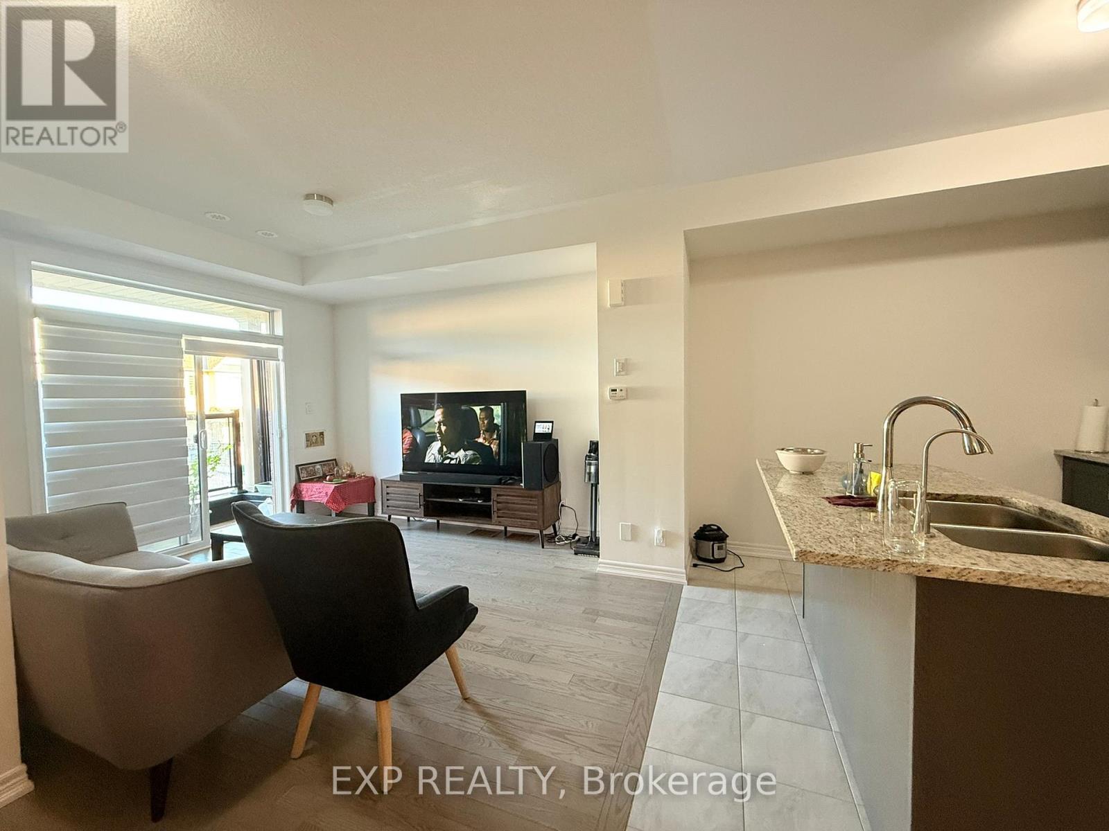 1071 Lockie Drive, Oshawa, Ontario  L1L 0R9 - Photo 12 - E12546264