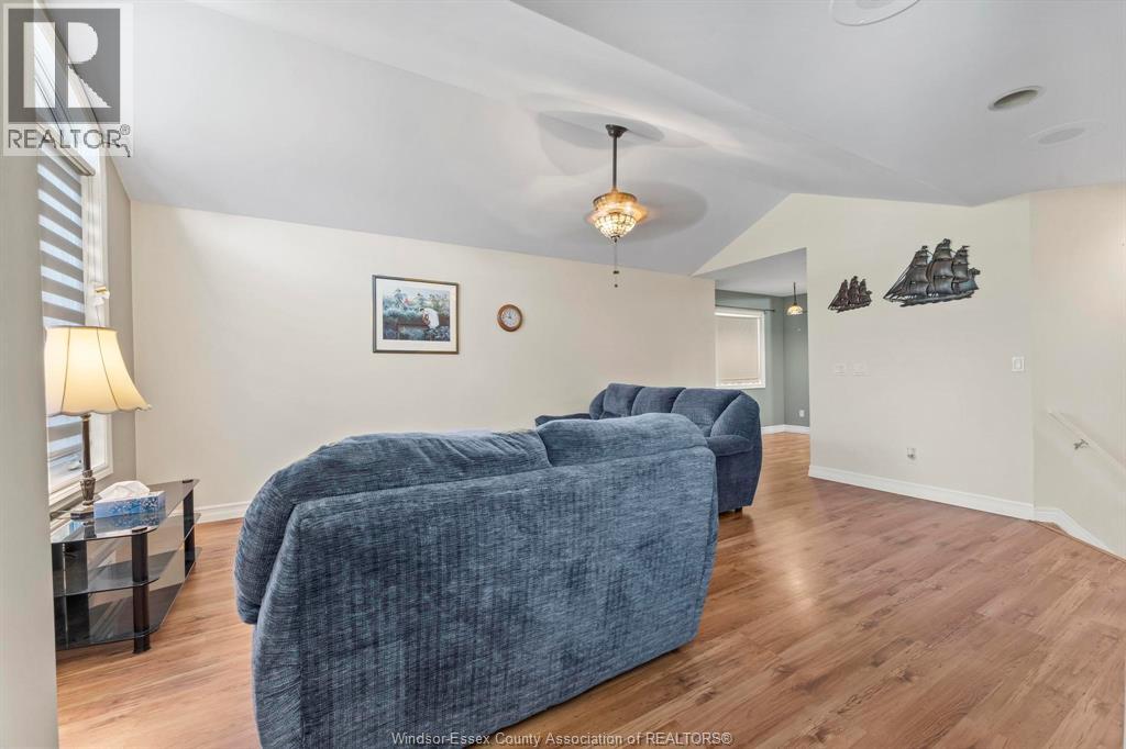 853 Southwood Drive, Lakeshore, Ontario N0R 1A0 - Photo 4 - 25028871