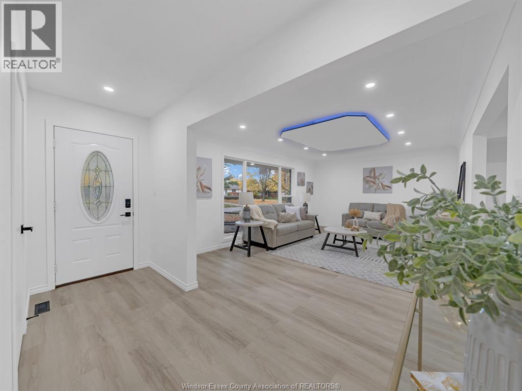 184 Ellis Street, Chatham, Ontario N7L 2M1 - Photo 2 - 25028840