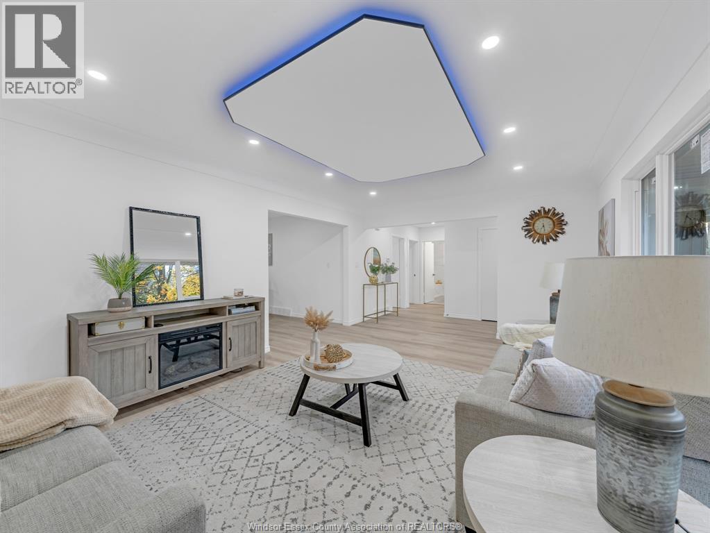 184 Ellis Street, Chatham, Ontario N7L 2M1 - Photo 4 - 25028840