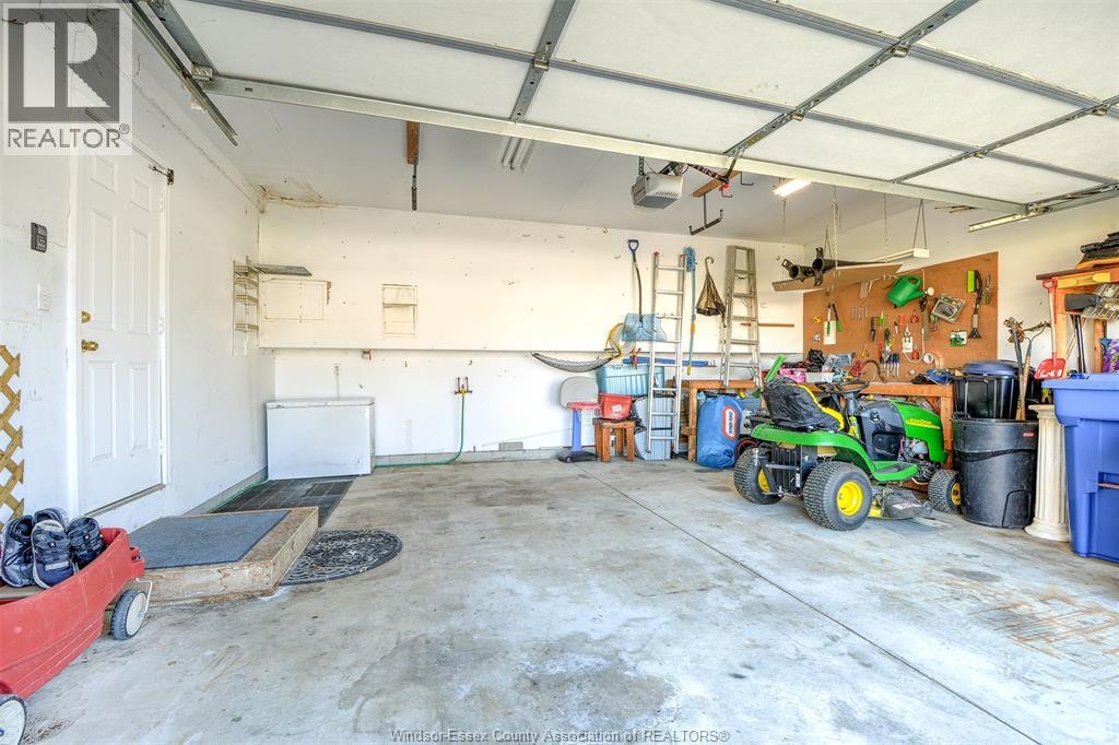 1633 Cherrywood Street, Lakeshore, Ontario N0R 1A0 - Photo 27 - 25028827