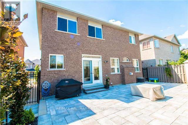 6 Camden Drive, Vaughan, Ontario  L4K 5S6 - Photo 18 - N12546288