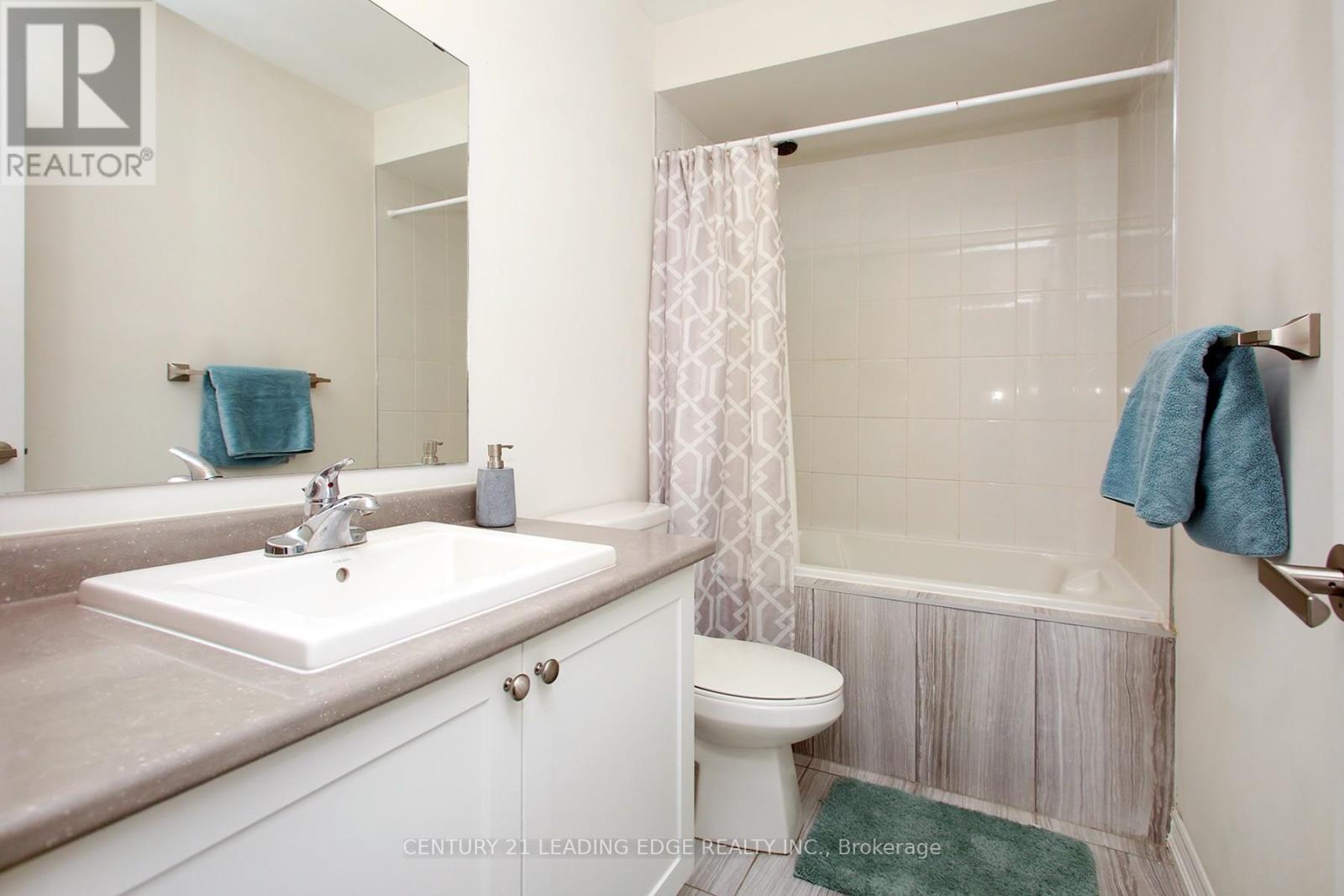 7 Frederick Pearson Street, East Gwillimbury, Ontario  L9N 0R9 - Photo 11 - N12546316