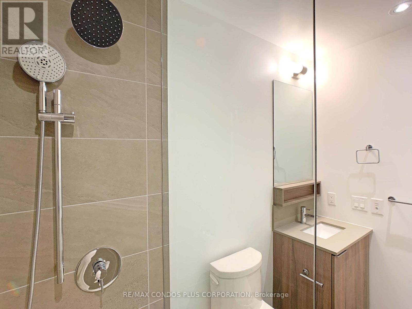 1003 - 950 Portage Parkway, Vaughan, Ontario  L4K 0J7 - Photo 17 - N12546326