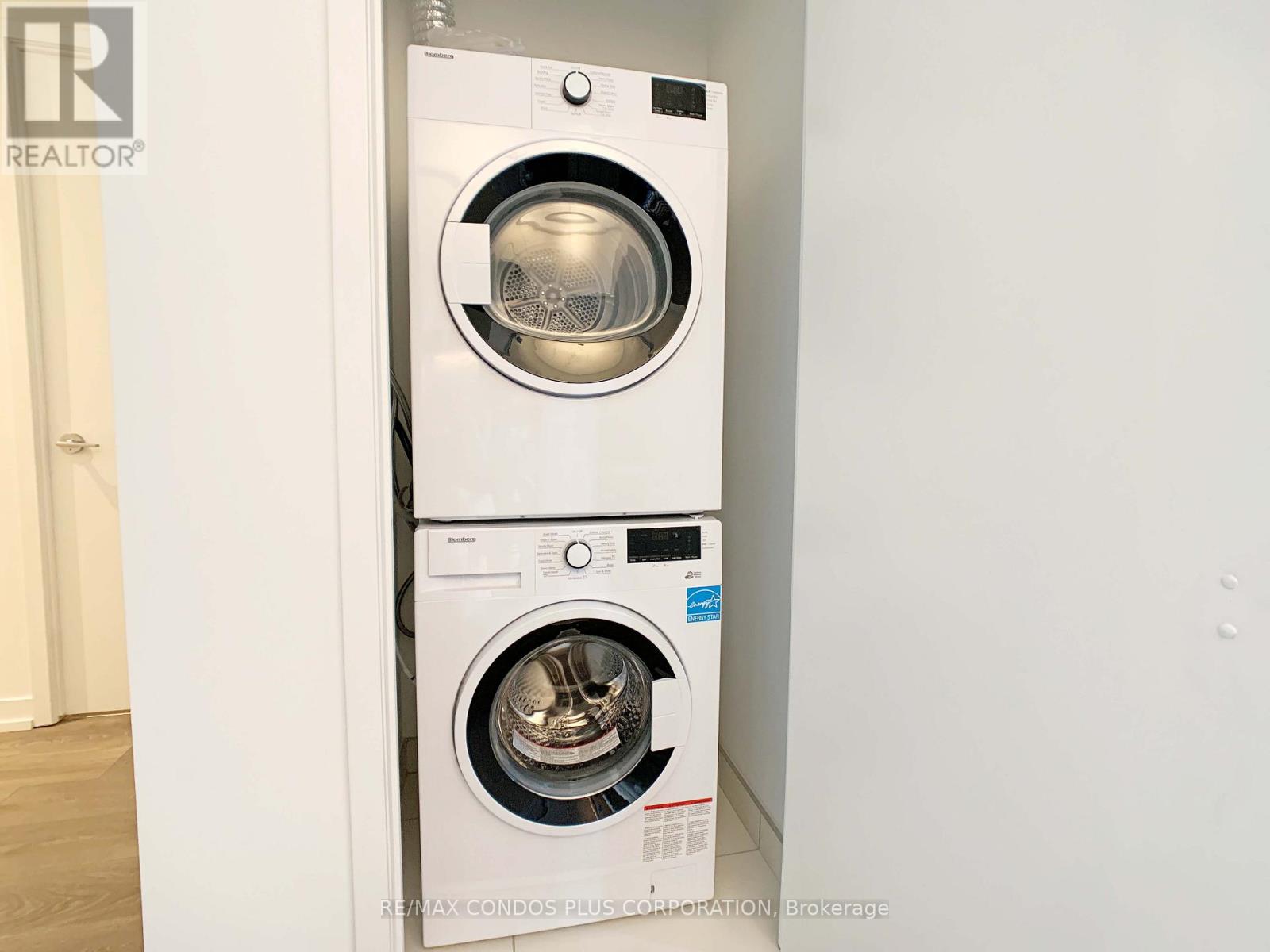 1003 - 950 Portage Parkway, Vaughan, Ontario  L4K 0J7 - Photo 19 - N12546326