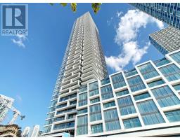 1003 - 950 PORTAGE PARKWAY, Vaughan, Ontario