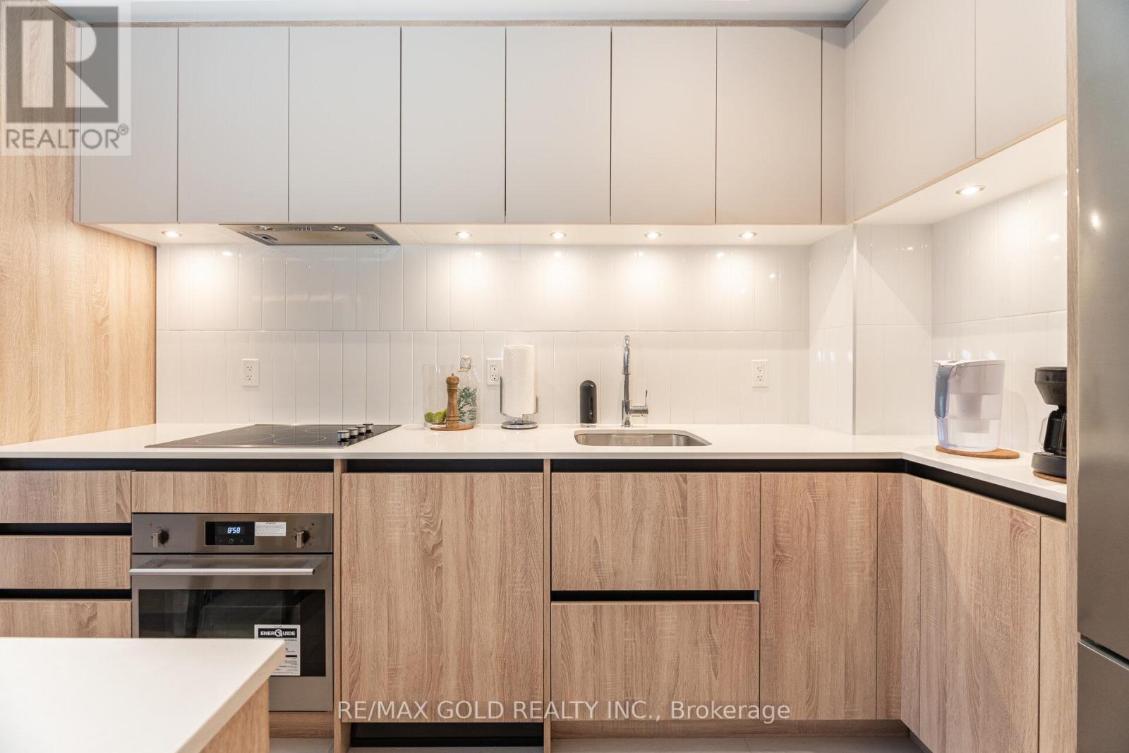 B-1307 - 7950 Bathurst Street, Vaughan, Ontario  L4J 0L4 - Photo 13 - N12546392