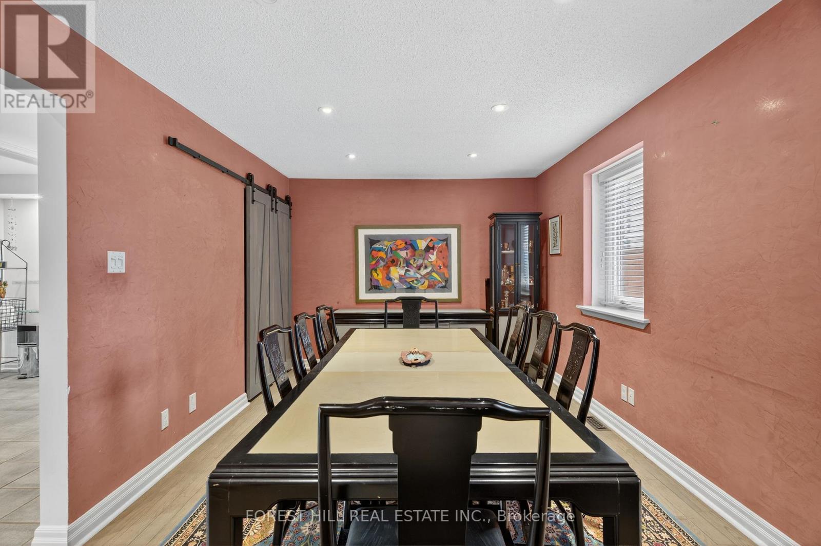 72 Walmer Road, Richmond Hill, Ontario  L4C 3X1 - Photo 12 - N12546418