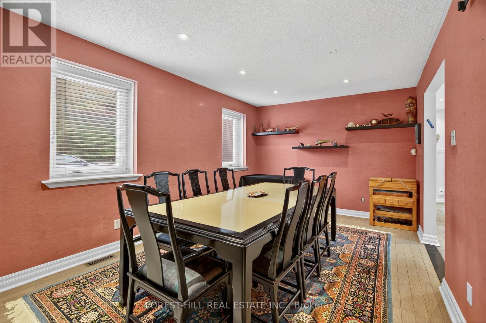 72 Walmer Road, Richmond Hill, Ontario  L4C 3X1 - Photo 13 - N12546418