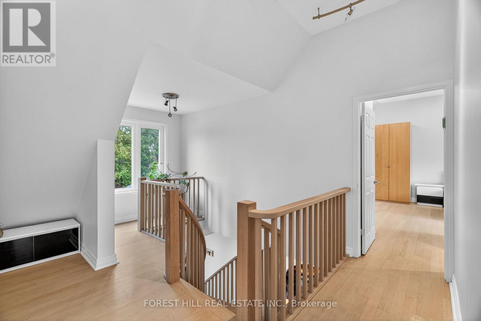 72 Walmer Road, Richmond Hill, Ontario  L4C 3X1 - Photo 16 - N12546418