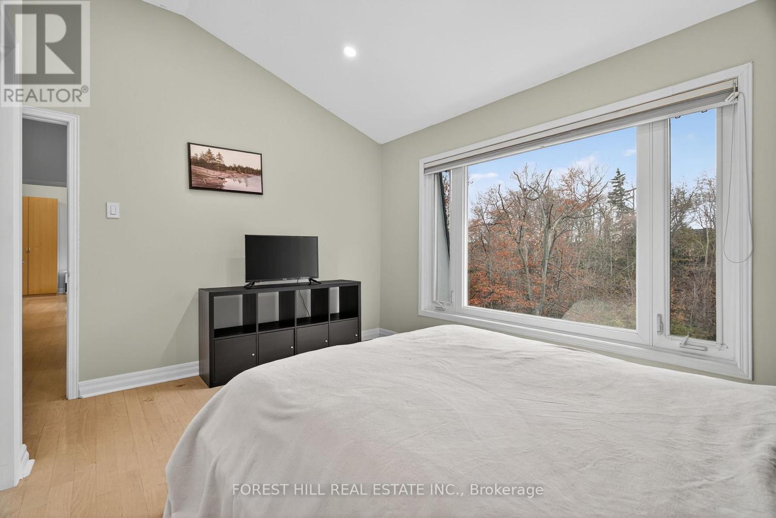 72 Walmer Road, Richmond Hill, Ontario  L4C 3X1 - Photo 30 - N12546418