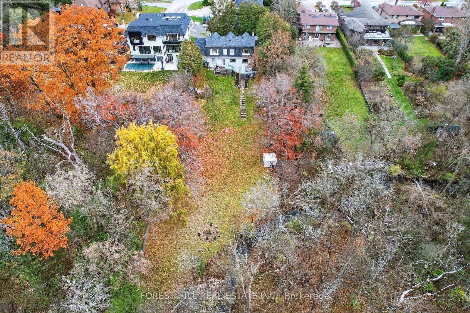 72 Walmer Road, Richmond Hill, Ontario  L4C 3X1 - Photo 48 - N12546418