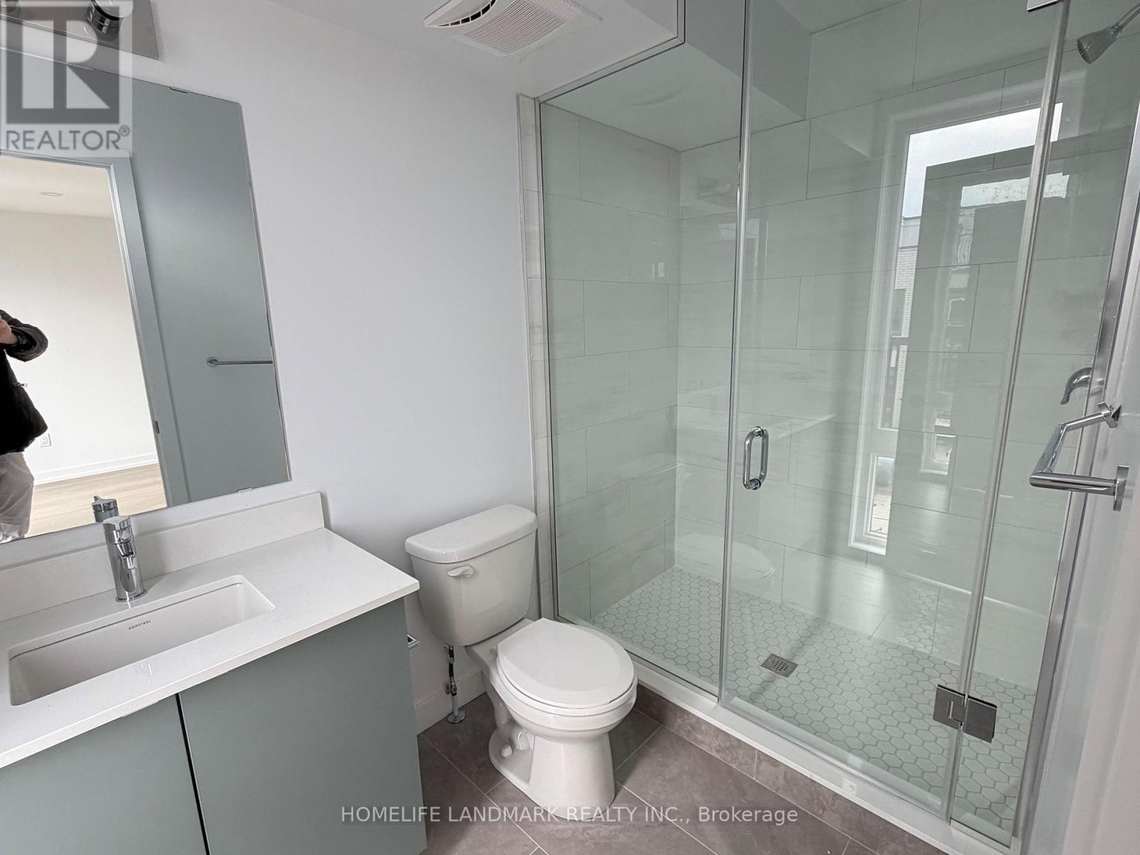 57 Jefferson Side Road, Richmond Hill, Ontario  L4E 1M1 - Photo 9 - N12546446