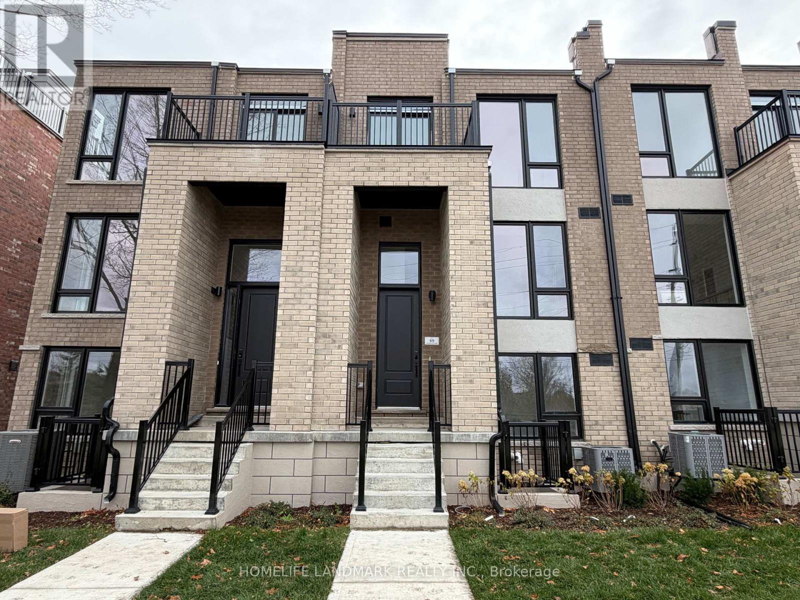 69 JEFFERSON SIDE ROAD, Richmond Hill, Ontario