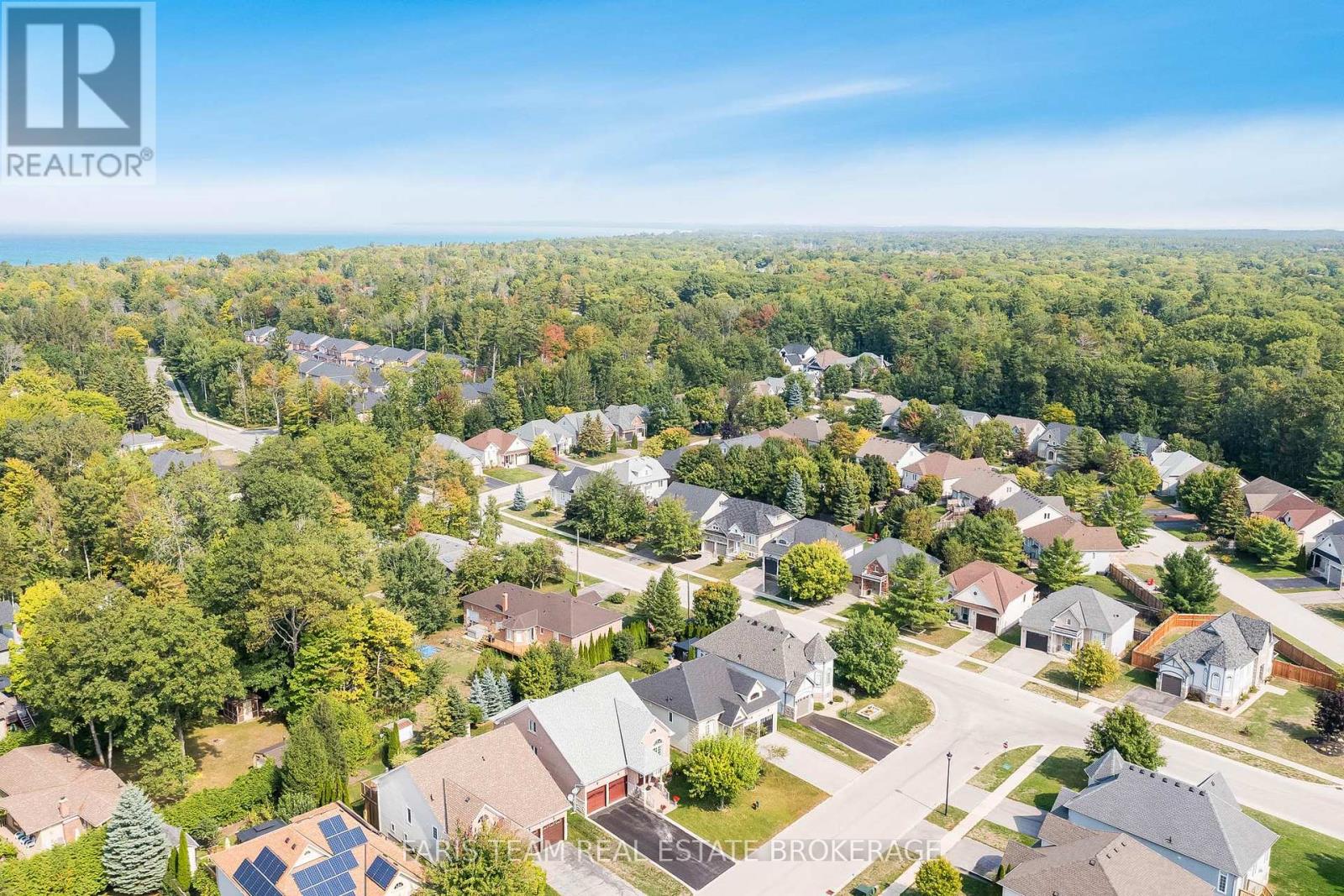 103 41st Street S, Wasaga Beach, Ontario  L9Z 3B6 - Photo 36 - S12546438