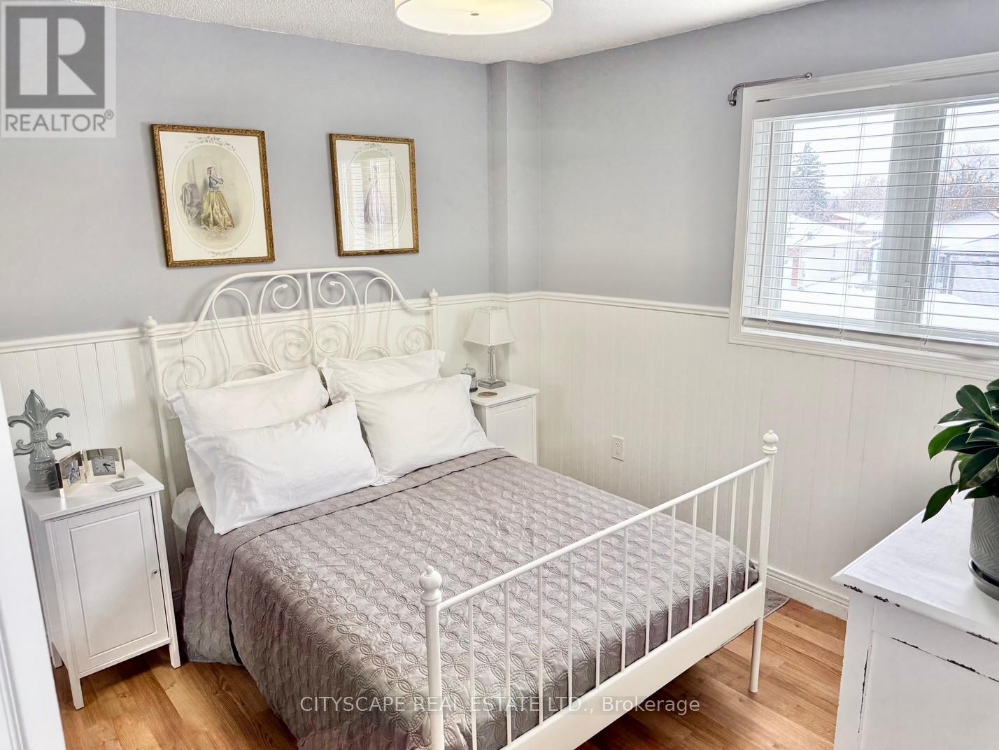 189 Churchland Drive, Barrie, Ontario  L4N 8N6 - Photo 17 - S12546454