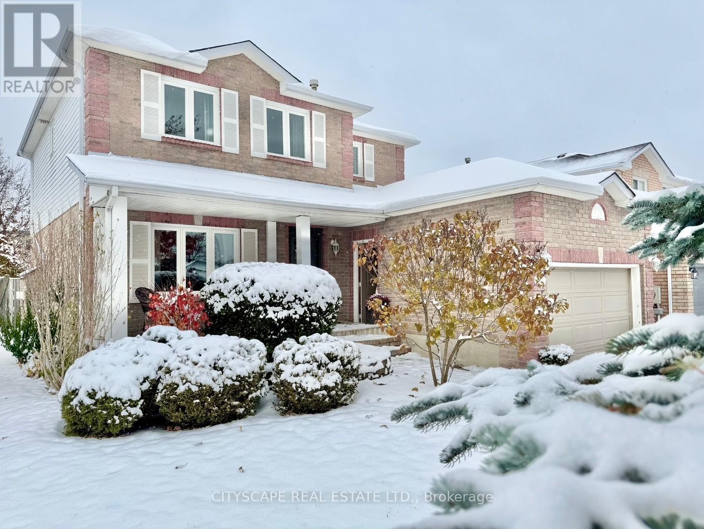 189 Churchland Drive, Barrie, Ontario  L4N 8N6 - Photo 2 - S12546454