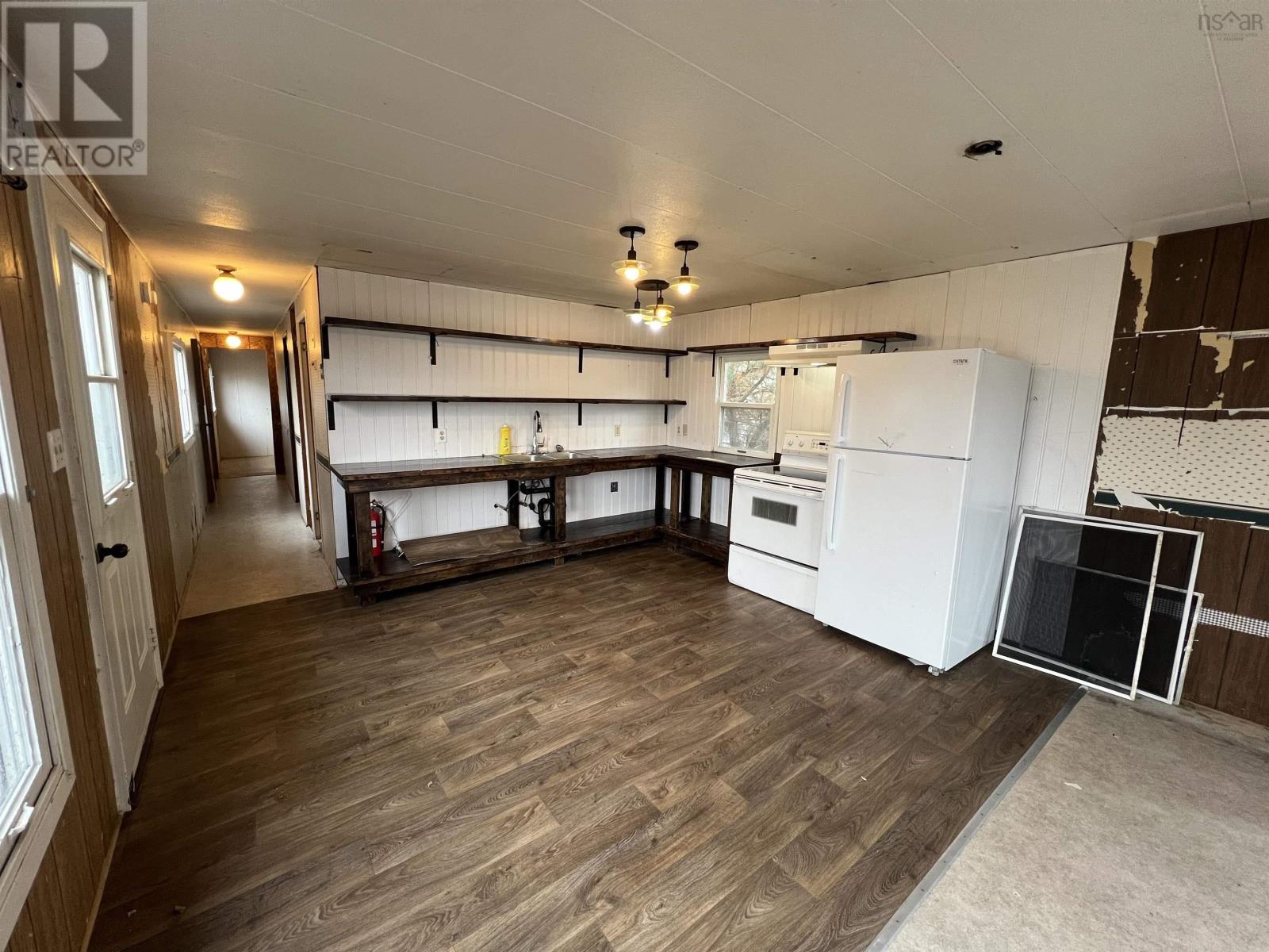 24 Douglas Avenue, West Point Homes, Berwick, Nova Scotia  B0P 1E0 - Photo 6 - 202528006