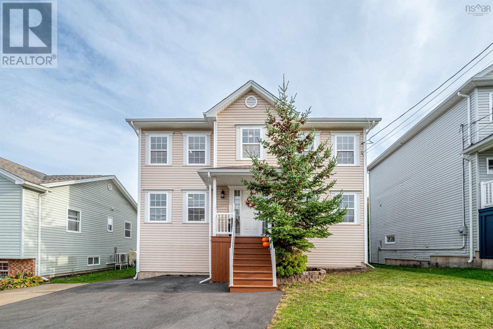 100 Beech Tree Run, Halifax, Nova Scotia