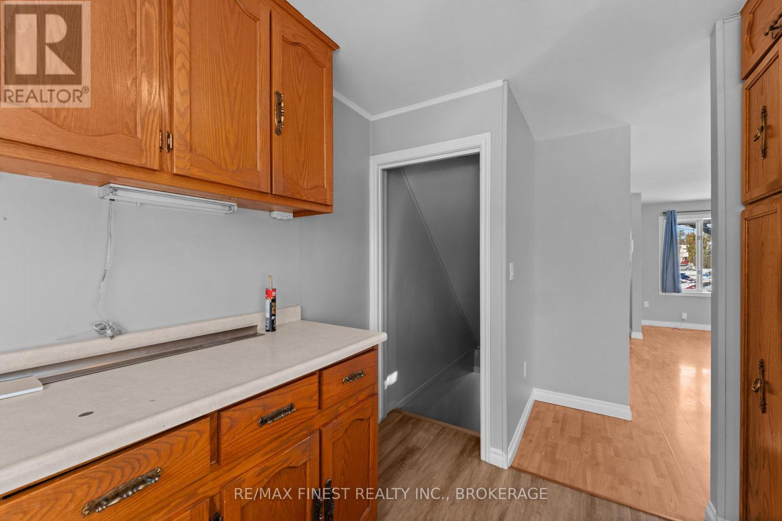 15 - 27 Addington Street, Loyalist, Ontario  K7N 1C6 - Photo 11 - X12546572