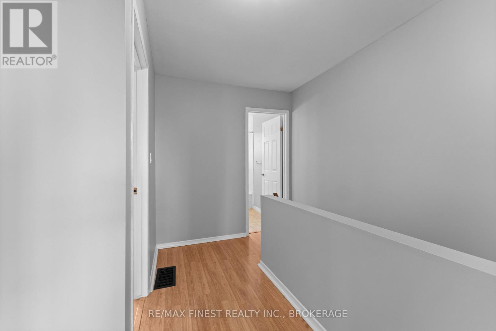 15 - 27 Addington Street, Loyalist, Ontario  K7N 1C6 - Photo 23 - X12546572