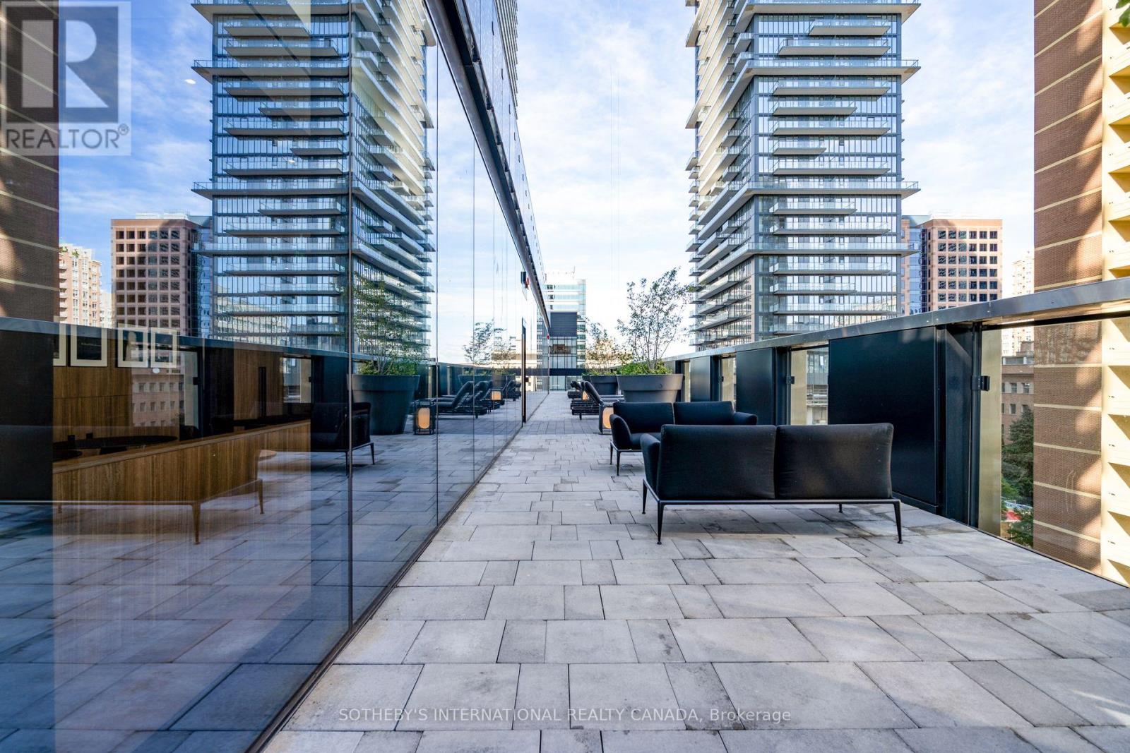 2710 - 55 Charles Street E, Toronto, Ontario  M4Y 0J1 - Photo 34 - C12546262