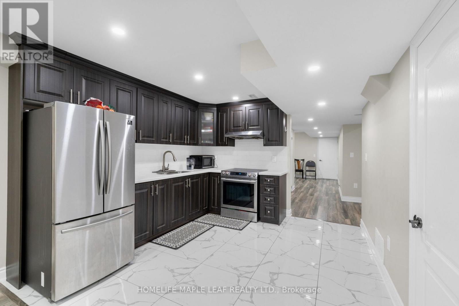 51 Hanbury Crescent, Brampton, Ontario  L6X 5N8 - Photo 40 - W12546226