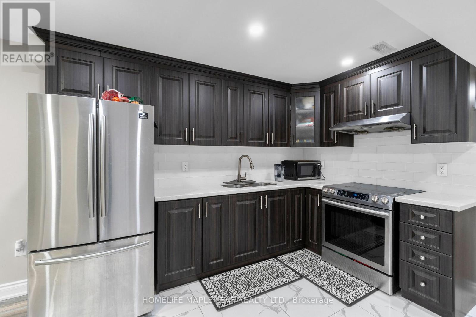 51 Hanbury Crescent, Brampton, Ontario  L6X 5N8 - Photo 41 - W12546226