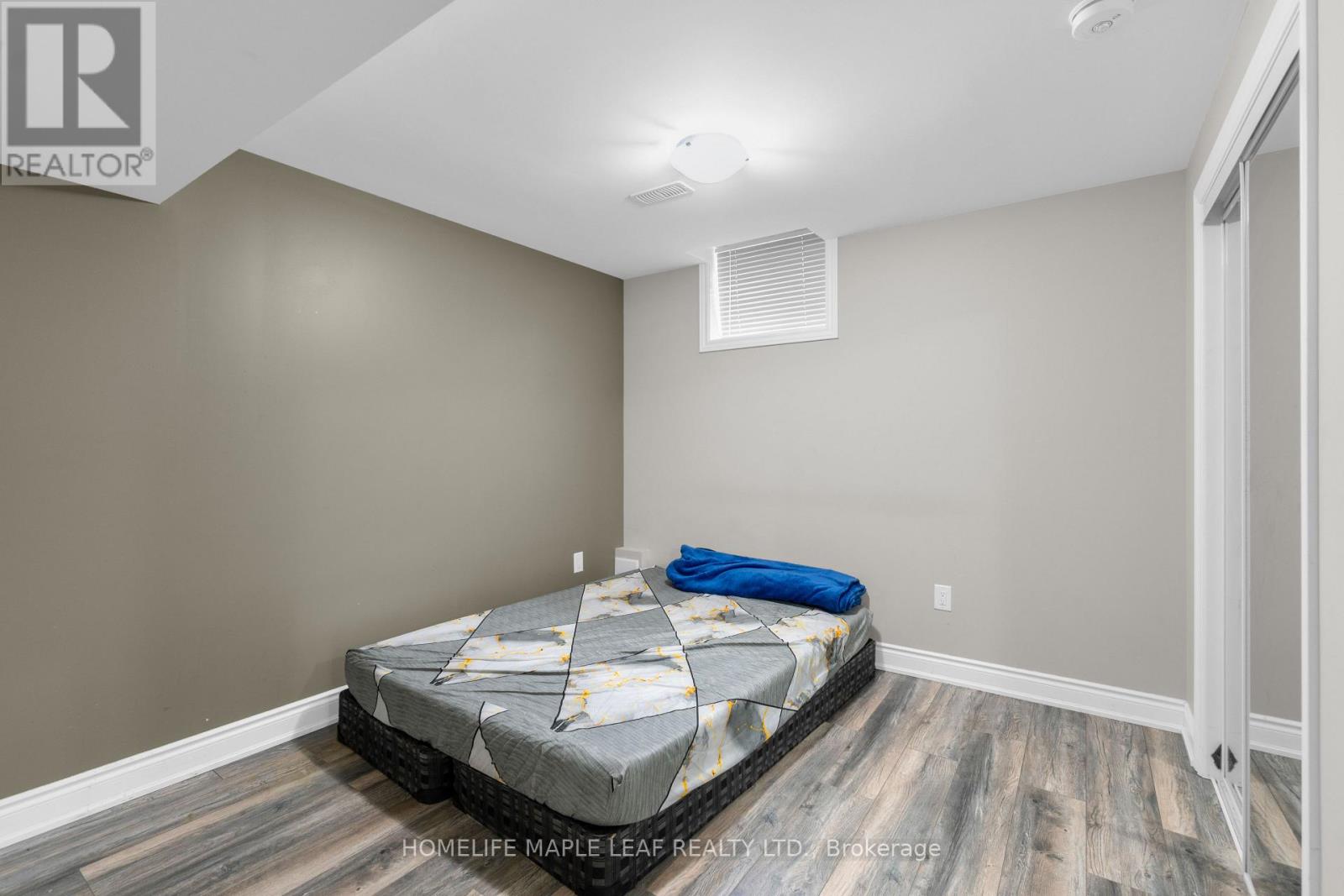 51 Hanbury Crescent, Brampton, Ontario  L6X 5N8 - Photo 44 - W12546226