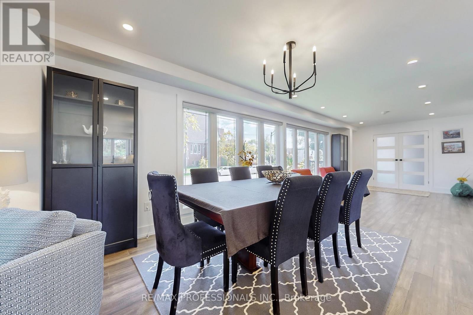 Main & 2nd Floor - 4 Martin Grove Road, Toronto, Ontario  M9B 4J9 - Photo 5 - W12546268