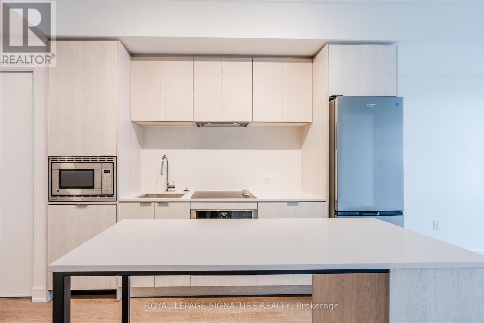 607 - 3009 Novar Road, Mississauga, Ontario  L5B 0P9 - Photo 4 - W12546294