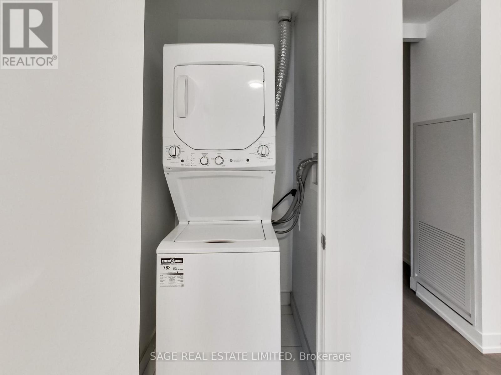 327 - 270 Dufferin Street, Toronto, Ontario  M6K 0H8 - Photo 8 - W12546306