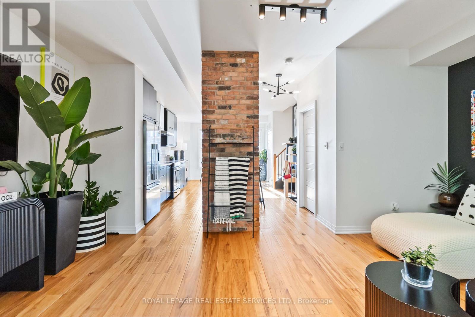 25 - 405 Plains Road E, Burlington, Ontario  L7T 2C9 - Photo 11 - W12546324