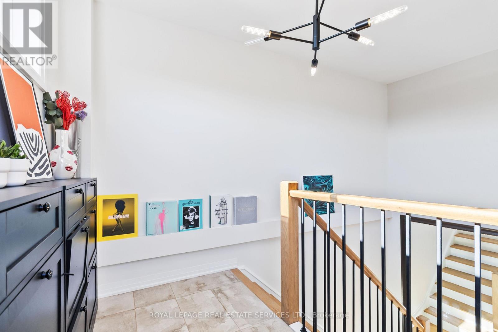 25 - 405 Plains Road E, Burlington, Ontario  L7T 2C9 - Photo 31 - W12546324