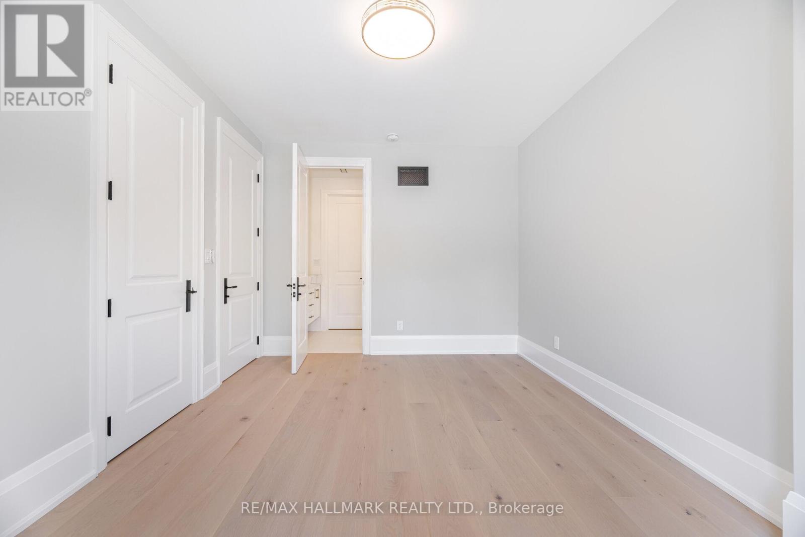 78 South Kingsway, Toronto, Ontario  M6S 3T3 - Photo 34 - W12546330