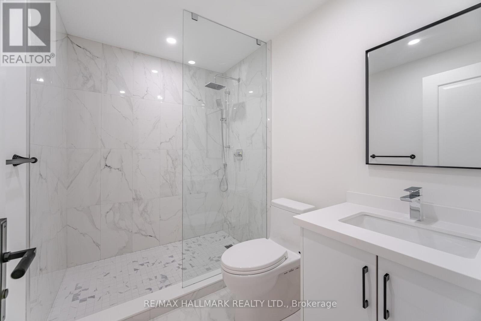 78 South Kingsway, Toronto, Ontario  M6S 3T3 - Photo 46 - W12546330