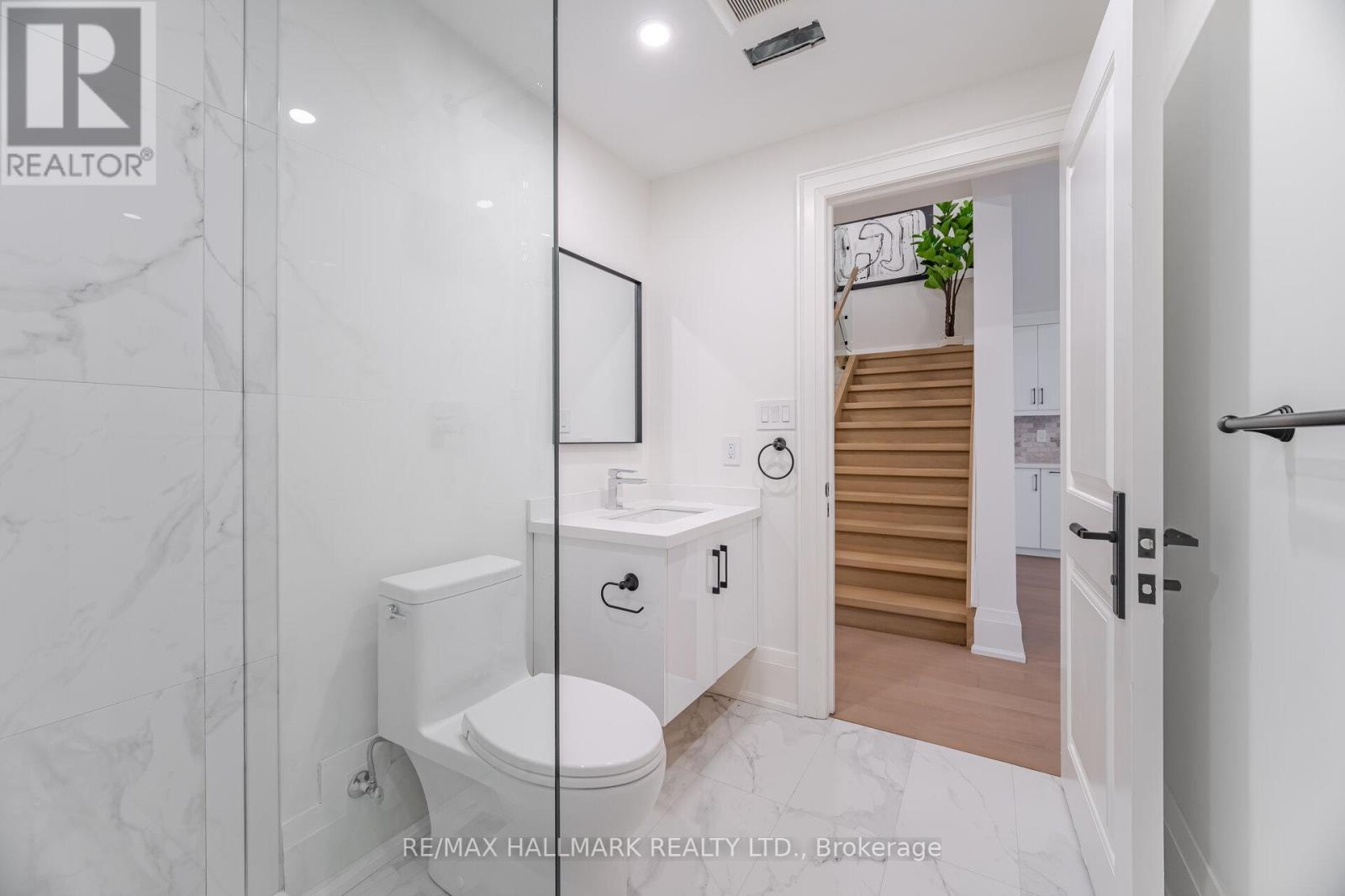 78 South Kingsway, Toronto, Ontario  M6S 3T3 - Photo 47 - W12546330