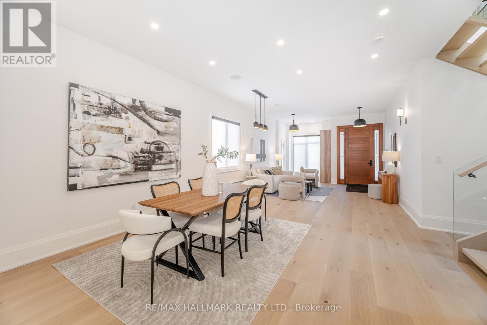 78 South Kingsway, Toronto, Ontario  M6S 3T3 - Photo 9 - W12546330