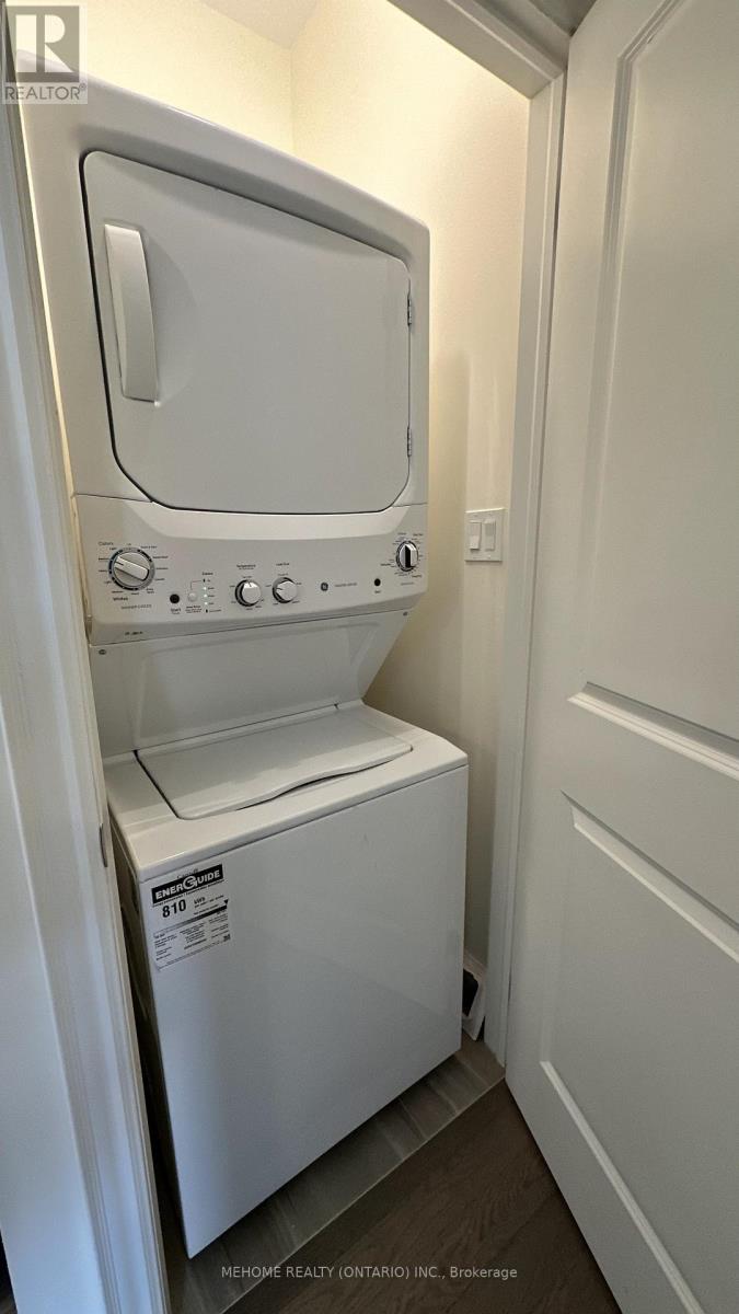 Coach House - 3346 Millicent Avenue, Oakville, Ontario  L6H 0Z6 - Photo 17 - W12546352