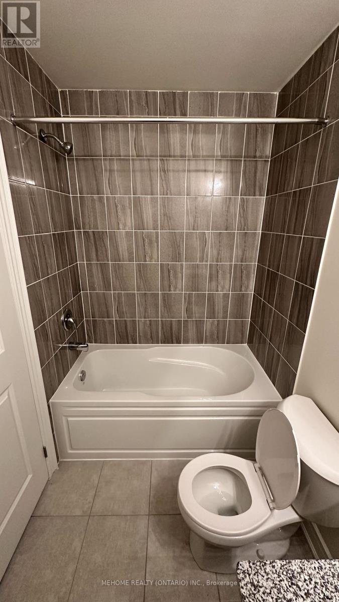 Coach House - 3346 Millicent Avenue, Oakville, Ontario  L6H 0Z6 - Photo 23 - W12546352