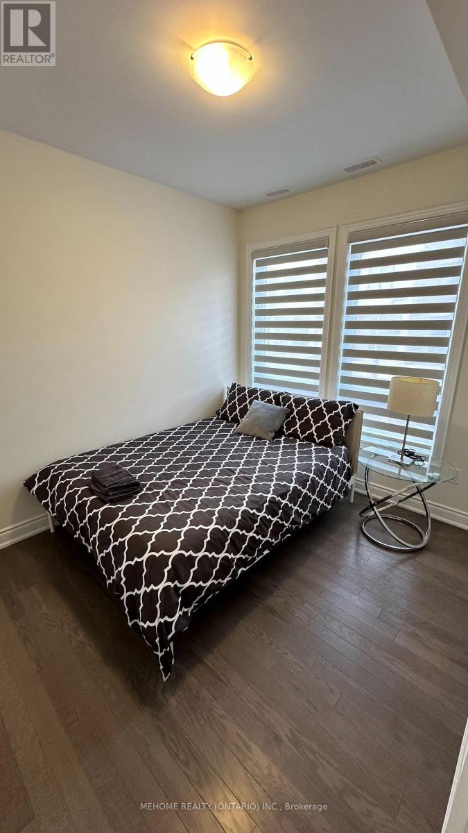 Coach House - 3346 Millicent Avenue, Oakville, Ontario  L6H 0Z6 - Photo 3 - W12546352