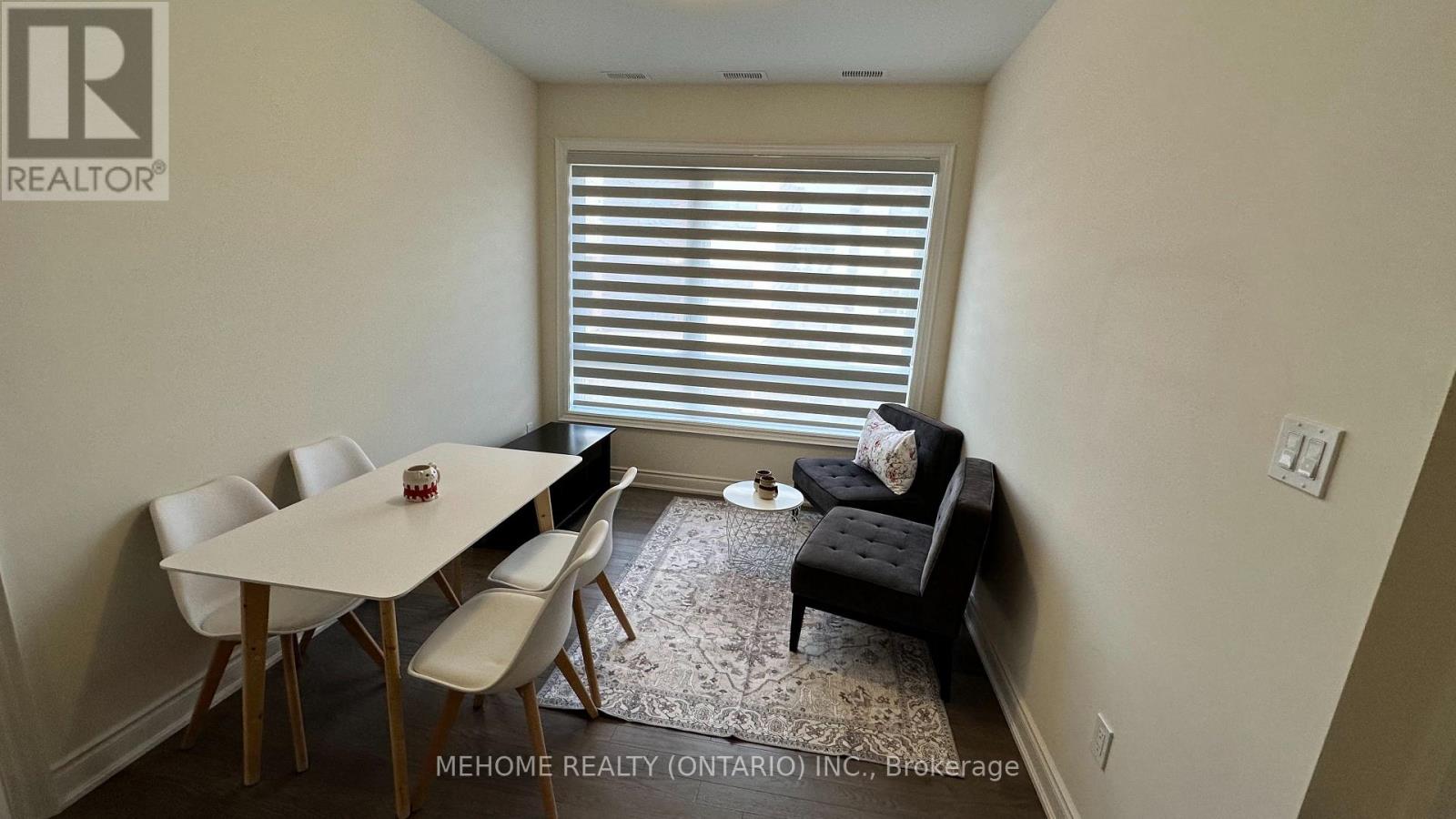 Coach House - 3346 Millicent Avenue, Oakville, Ontario  L6H 0Z6 - Photo 7 - W12546352