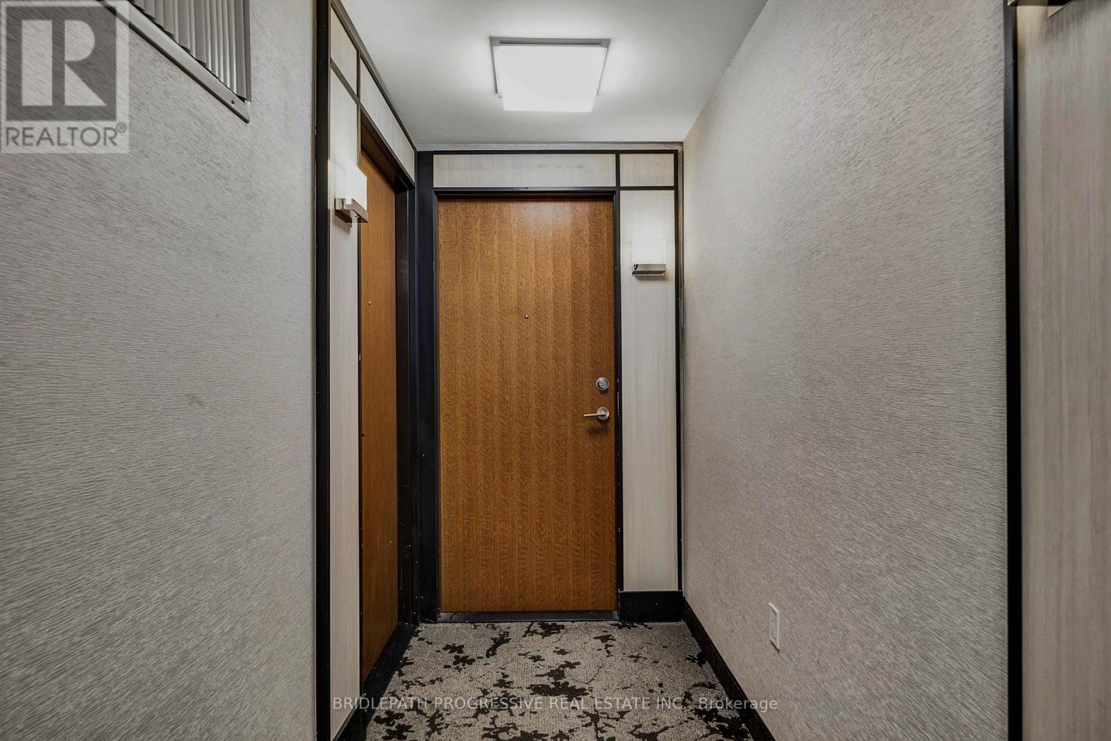 3918 - 30 Shore Breeze Drive, Toronto, Ontario  M8V 0J1 - Photo 5 - W12546360